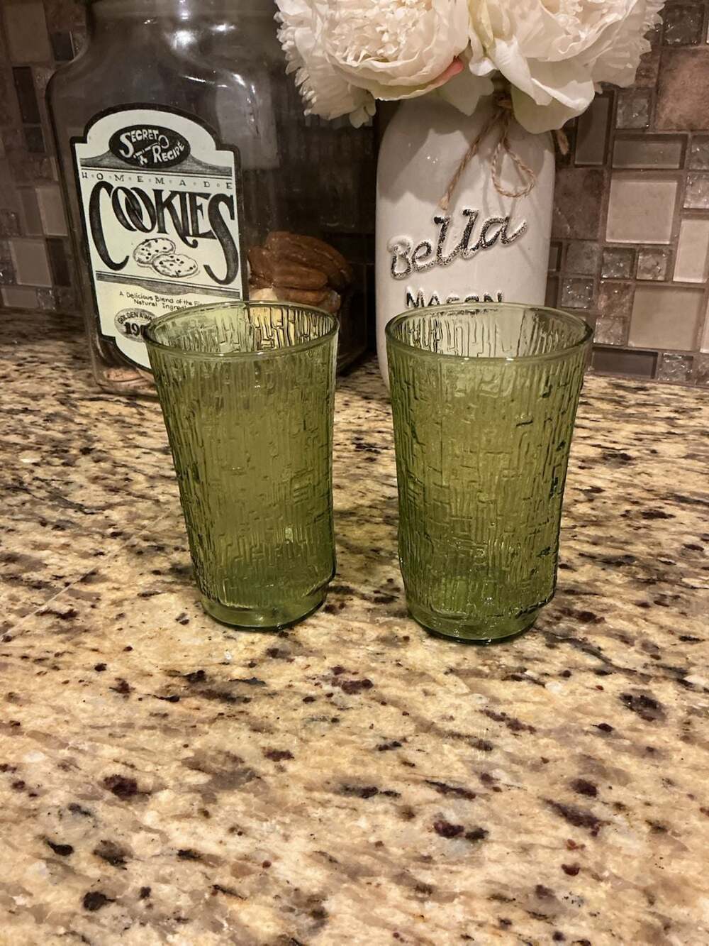 Anchor Hocking Pagoda Avocado Green Tree Bark Tumblers Set Of 2